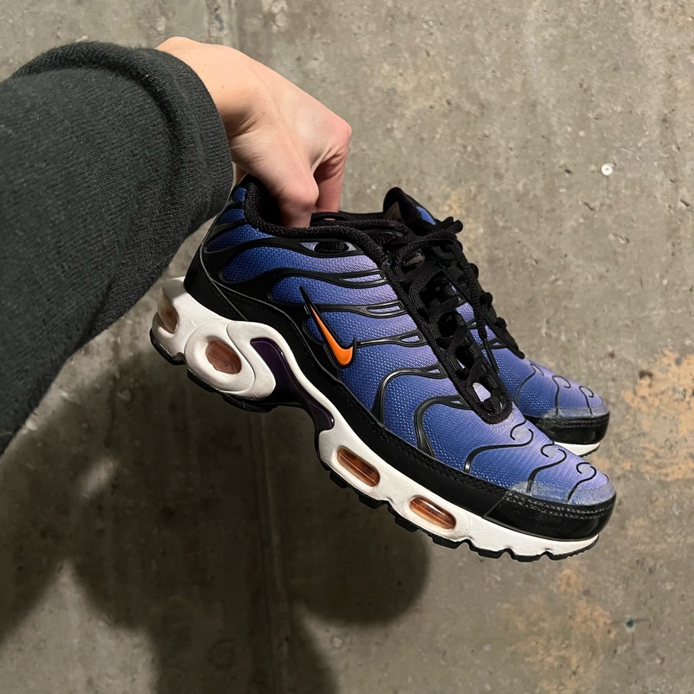 Purple Nike Sneakers - kids 5.5